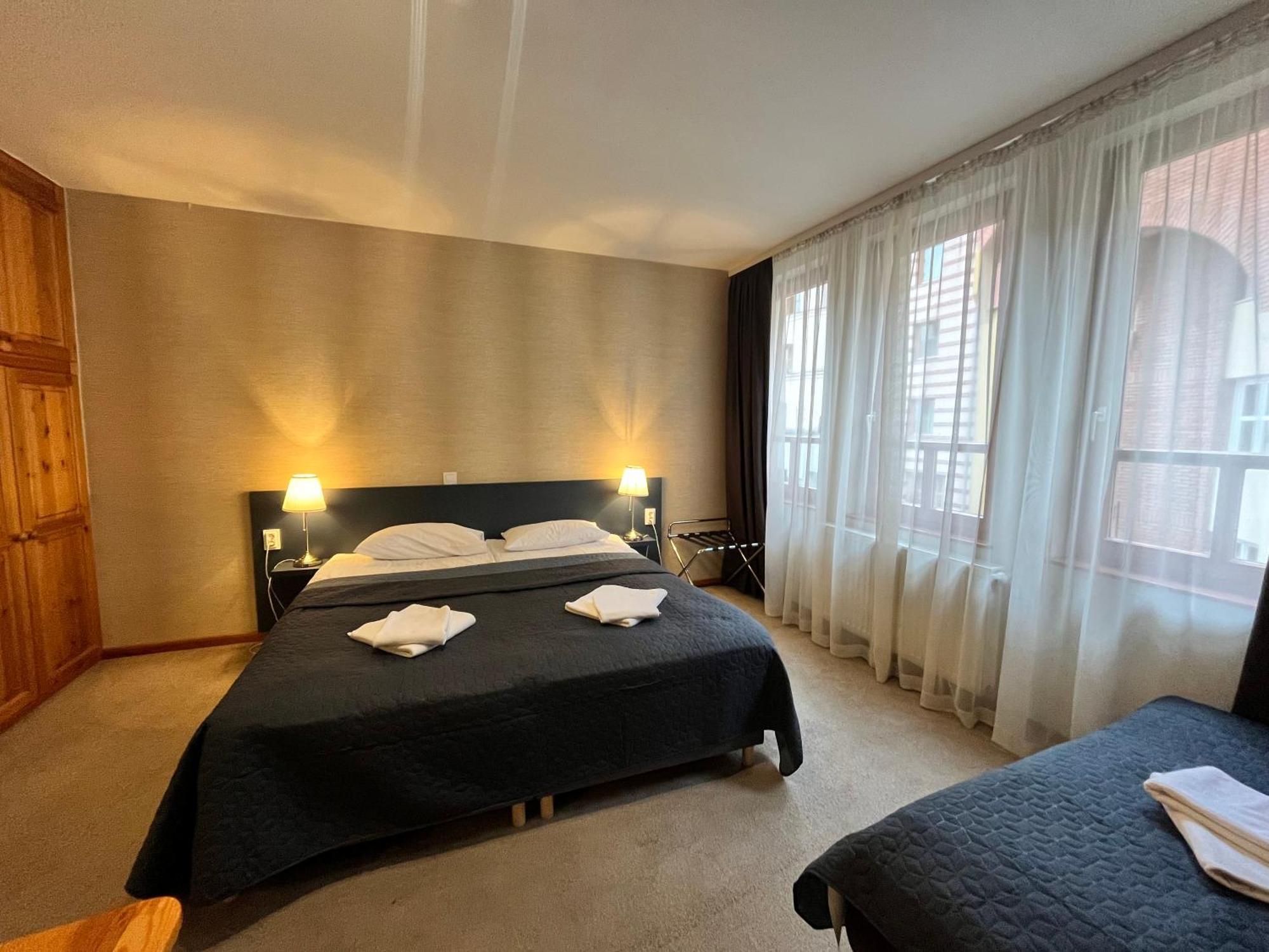Corvin Hotel Budapest Residence מראה חיצוני תמונה