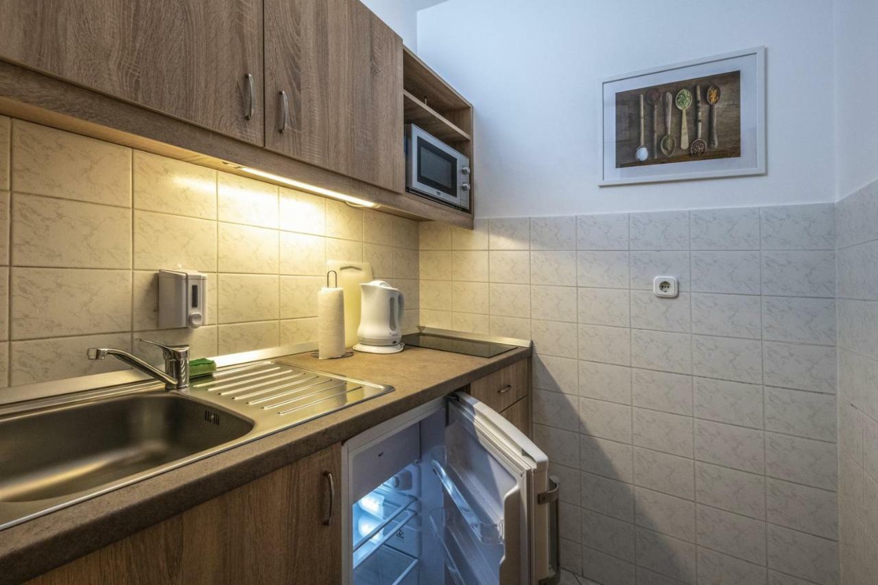 Corvin Hotel Budapest Residence מראה חיצוני תמונה
